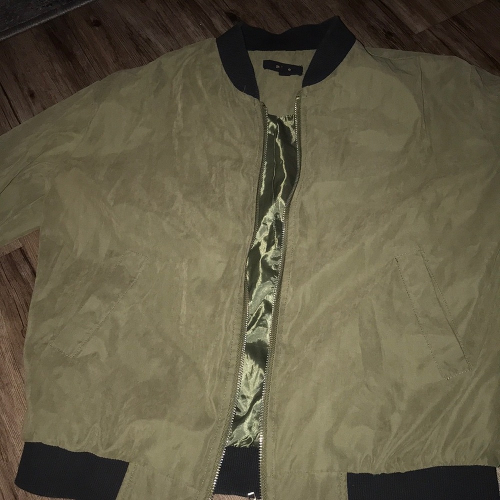 Bomber jacket